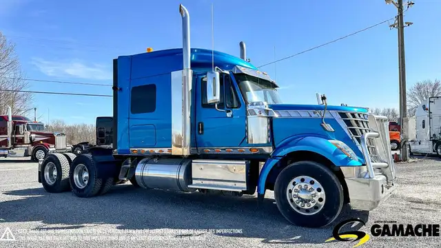2016 INTERNATIONAL LONESTAR HIGHWAY / SLEEPER TRUCK / TRACTOR in Heavy Trucks in Oshawa / Durham Region - Image 5