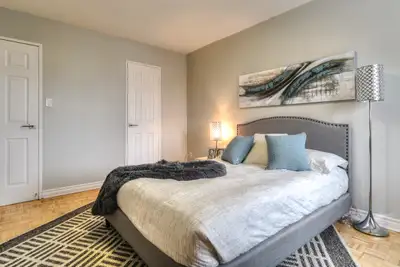 1436 Mackay Street - Le 1436 rue Mackay Apartment for Rent