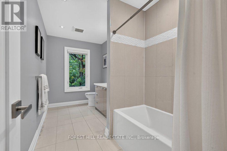 167A Aldercrest Road Toronto (Alderwood), Ontario, photo 33 of 40