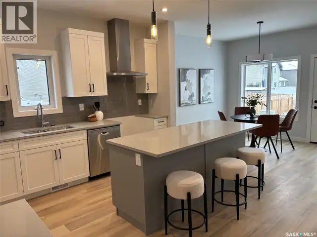 335 Asokan BEND Saskatoon, Saskatchewan in Houses for Sale in Saskatoon - Image 3
