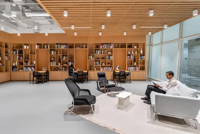 Office space to rent for 10 persons in Spaces Cité Multimédia Mo in Commercial & Office Space for Rent in City of Montréal - Image 15