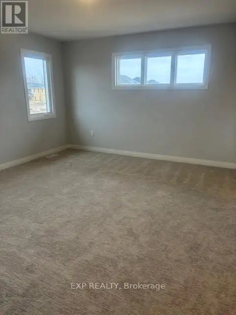 1031 ALLISTON AVENUE Fort Erie (Crescent Park), Ontario in Long Term Rentals in St. Catharines - Image 31