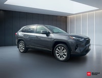 Welcome to Belleville Toyota! . Engine: 4 Cylinder Engine 2.5L L/100Km City: 8.8 L/100Km Hwy: 7.1 Sa... (image 2)