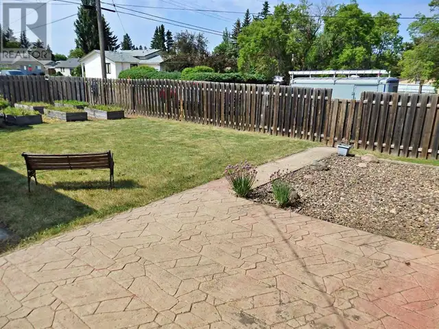 4539 50 Avenue Vermilion, Alberta62863766111362123