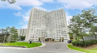 Price: $524,900 / $1,991/mo Spacious Unit Having 2 large bedrooms and Den. The unit offers natural l...