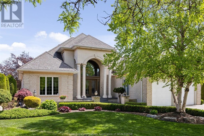 944 LAKE TRAIL DRIVE Windsor, Ontario Houses for Sale Windsor