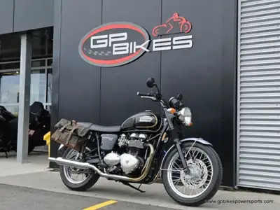 No money down. Credit approved in minutes* OACJust...CLICK HERE 2014 Triumph Bonneville T100 Two-Ton...