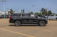 Welcome to Sherwood Buick GMC! This GMC Yukon XL boasts a Gas V8 5.3L/ engine powering this Automati... (image 9)
