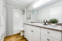 Oakdale Heights Townhomes and Apartments in St. Catharines are ideally located in south St. Catharin... (image 7)