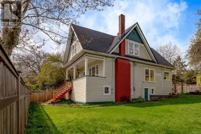 Sitting on over 6,000 sqft, this 3-bed, 2-bath + den home has been thoughtfully modernized over the...