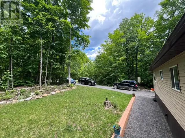 253 LACOURSE LANE Lanark Highlands, Ontario in Houses for Sale in Ottawa - Image 17