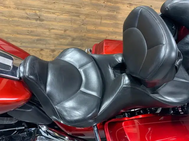 2008 Harley-Davidson Electra Glide Ultra Classic in Street, Cruisers & Choppers in Oshawa / Durham Region - Image 19