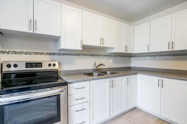 Tyandaga Terrace Apartments - 2 Bedroom available at 1440 Tyanda in Long Term Rentals in Oakville / Halton Region - Image 9