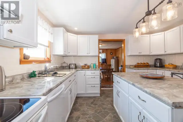 2252 Highway 1 Upper Clements, Nova Scotia in Houses for Sale in Annapolis Valley - Image 17