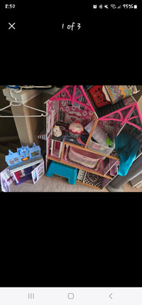 Doll house with Barbies
