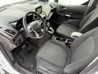 CONSECUTIVE COMSUMER CHOICE AWARD WINNERS! BLUETOOTH HANDSFREE, REVERSE CAMERA, REAR RACKING, 1 OWNE... (image 6)