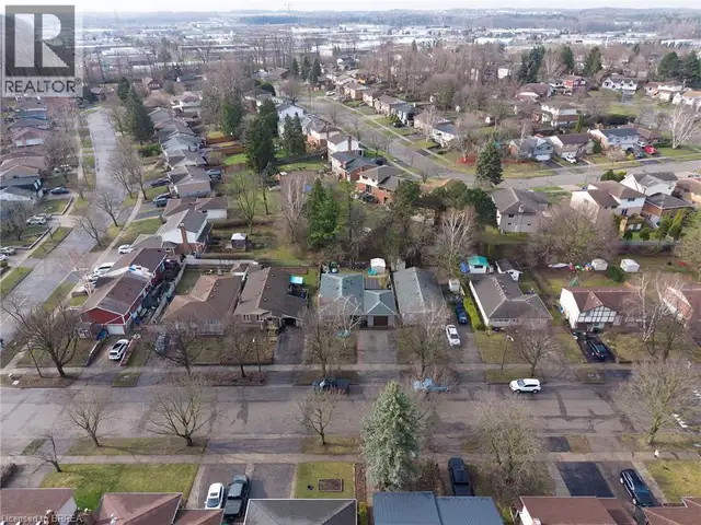 102 CENTURY HILL Drive Kitchener, Ontario in Houses for Sale in Kitchener / Waterloo - Image 38