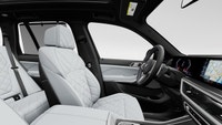 BMW Laval présente la toute nouvelle *BMW X5 M60i xDrive 2026.* Une combinaison de puissance, confor... (image 3)