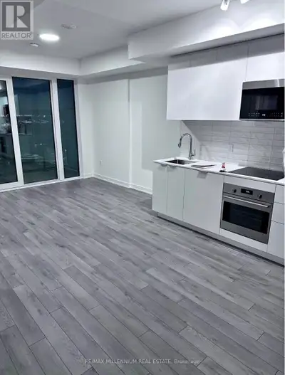 Welcome to City Pointe Heights! Bright and modern 2-bedroom, 2-bath suite with approx. 700 sq. ft. o...