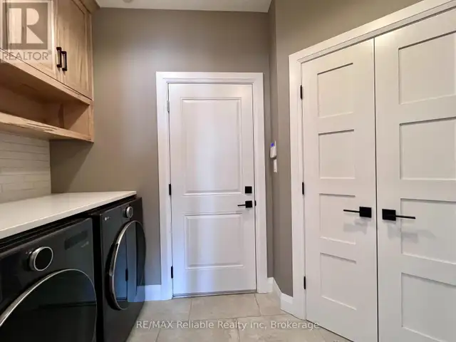 73590 IRENE CRESCENT Bluewater (Hay), Ontario in Houses for Sale in Grand Bend - Image 37
