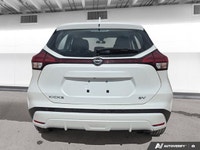 Experience smart efficiency and modern style with the 2024 Nissan Kicks SV. This used compact SUV, f... (image 4)