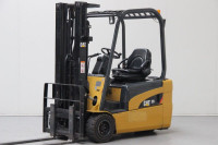 FORKLIFTS ELECTRIC 100 to choose from (Toyota,Raymond,Crown,Etc.