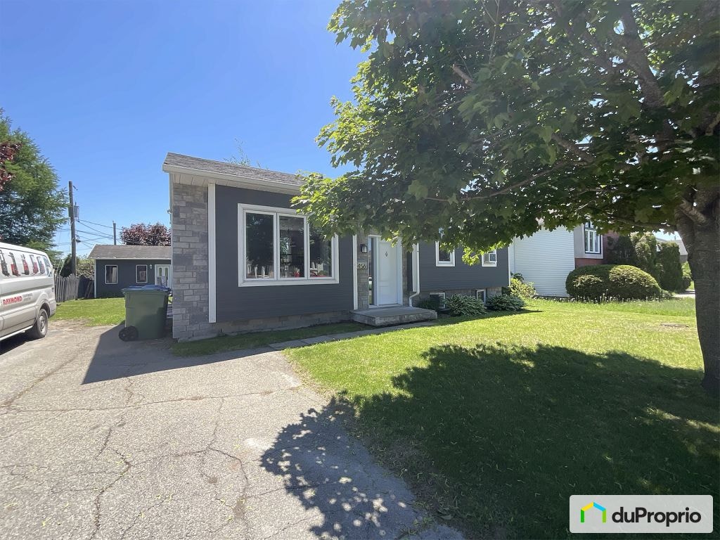 $575,000 - Bungalow for sale in Salaberry-De-Valleyfield — photo 3