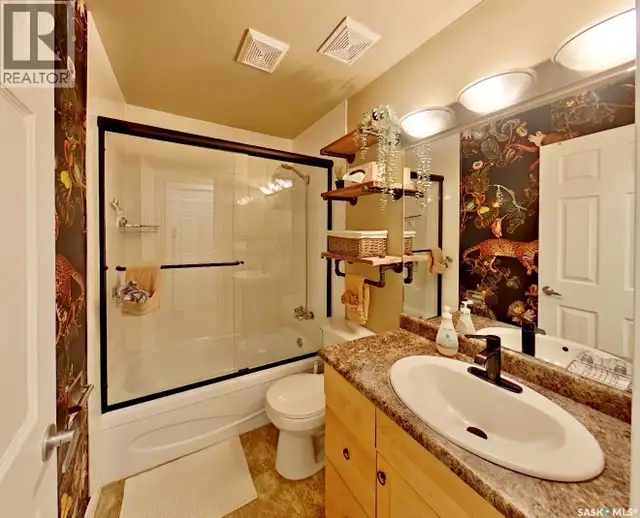 2 2358 Rae STREET Regina, Saskatchewan in Condos for Sale in Regina - Image 12