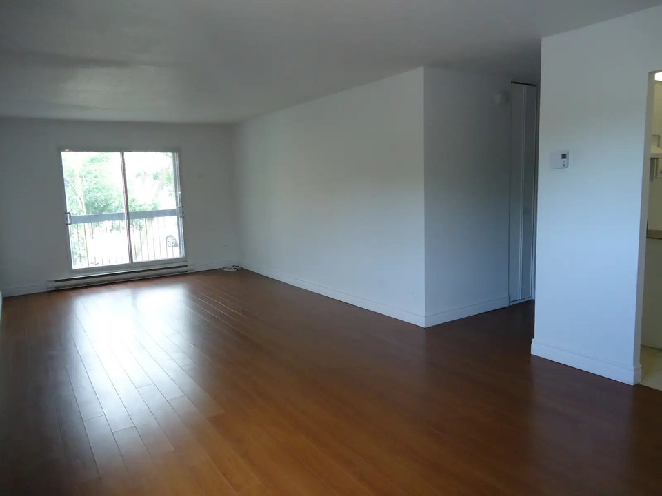 4,5 à louer,2 chambre, Rive Sud de Montreal, Longueuil 4