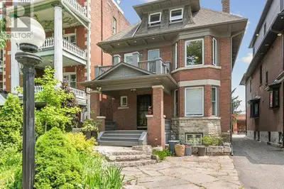 1 - 335 PALMERSTON BOULEVARD Toronto (Palmerston-Little Italy),