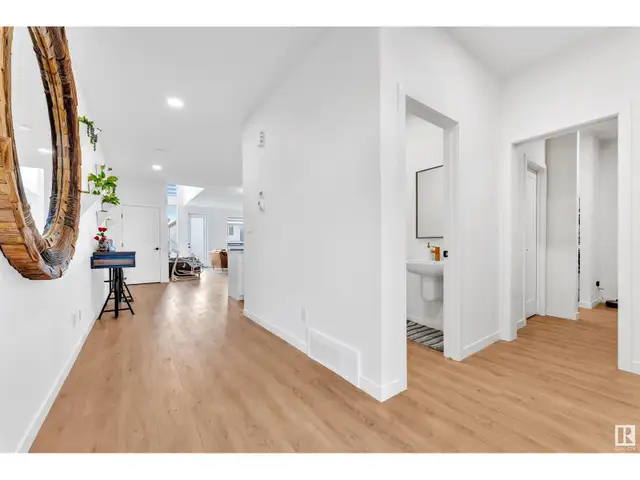9462 PEAR CR SW Edmonton, Alberta62854410953217122