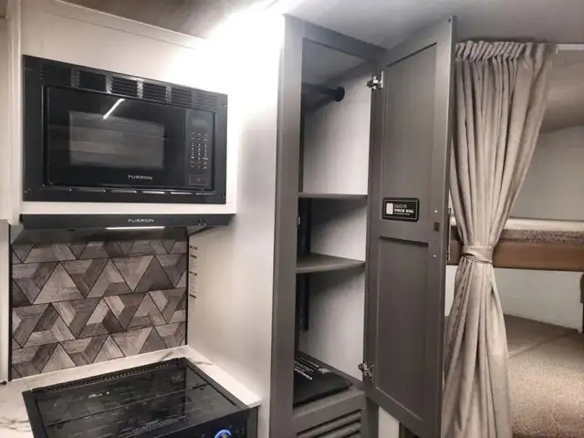 2026 Keystone RV Bullet Crossfire 2290BHWE in Travel Trailers & Campers in St. Albert - Image 39