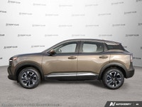 This Nissan Kicks has a durable Regular Unleaded I-4 2.0 L/122 engine powering this Variable transmi... (image 3)