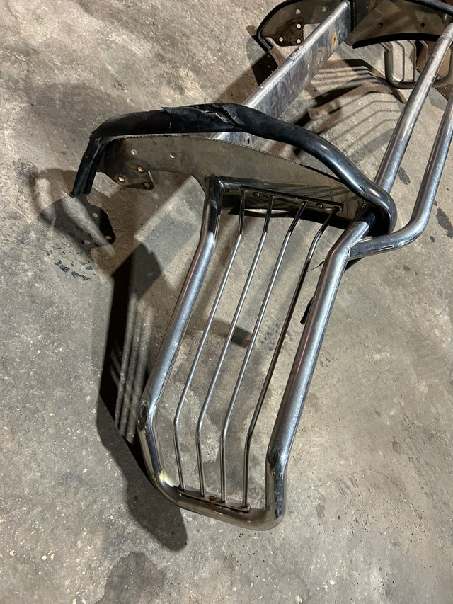 FORD PUSH BAR / BUSH GUARD Auto Body Parts Kitchener / Waterloo