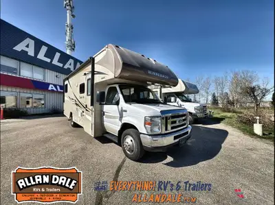 Super Clean Triple Slide Coach Loaded with Features!This exceptionally clean motorhome features a sp...