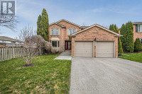 325 RANNIE RD Newmarket, Ontario