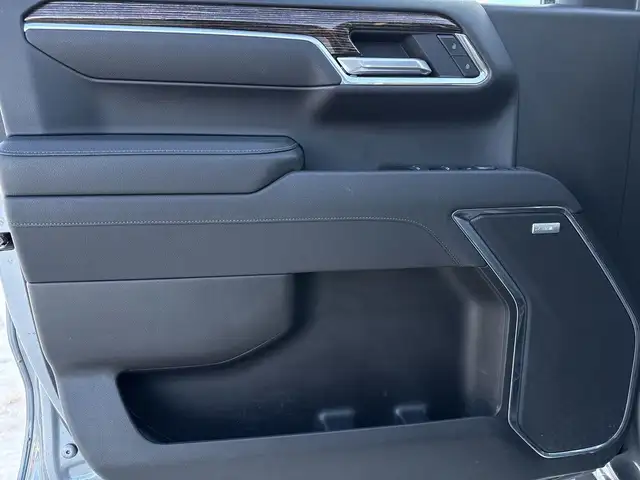 2025 GMC Sierra 1500 Elevation653892889338901212