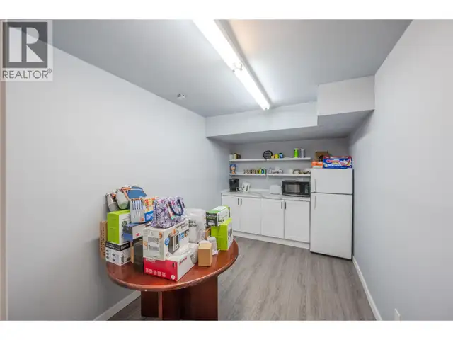 474 Main Street Penticton, British Columbia in Commercial & Office Space for Rent in Penticton - Image 9
