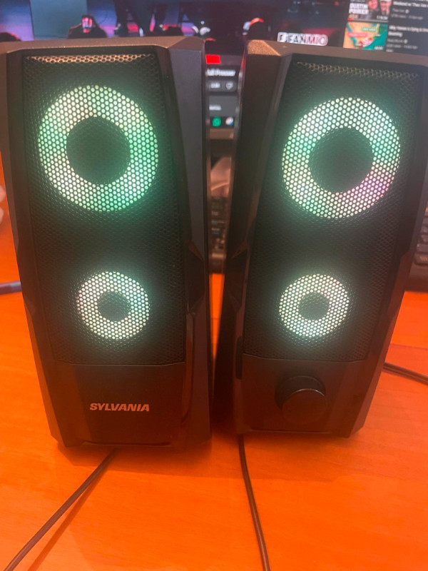 Sylvania 2.0 Channel Light Up Computer Speakers - Black in Speakers, Headsets & Mics in City of Toronto - Image 3