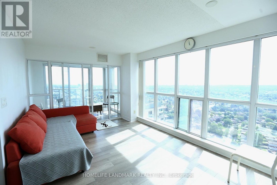 3710 - 50 TOWN CENTRE COURT Toronto (Bendale), Ontario 2