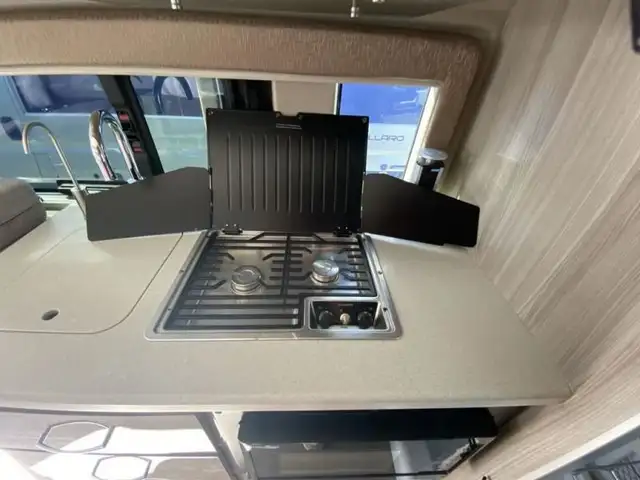 2021 Thor Motor Coach Sequence 20K in RVs & Motorhomes in Bedford - Image 21