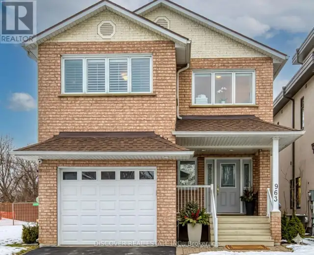 963 HAMPTON CRESCENT Mississauga (Lakeview), Ontario in Long Term Rentals in Mississauga / Peel Region - Image 2