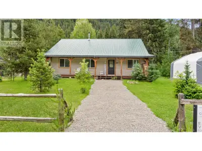 OPPORTUNITY KNOCKS! WELCOME TO THE MANNING PARK HIDEAWAY just 2 hrs from the Fraser Valley, an aweso...