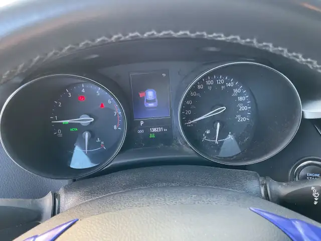 2019 Toyota C-HR in Cars & Trucks in Ottawa - Image 18