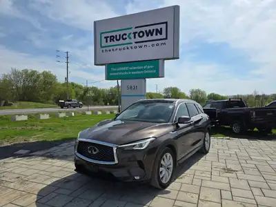 2019 Infiniti QX50 Luxe AWD with 103,000kms. Nicely equipped with Leather, Panoramic Sunroof, Alloys...