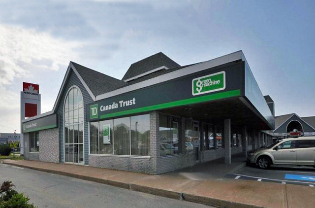Central and Cost-Effective Retail Space on Portland Street in Commercial & Office Space for Rent in Dartmouth - Image 2