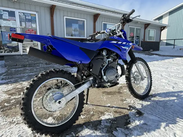 2026 Yamaha TT-R 125 in Dirt Bikes & Motocross in Red Deer - Image 7