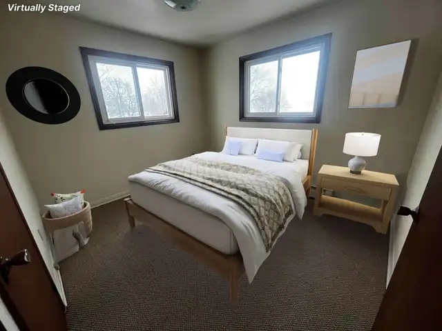 Quiet & Quaint 2 Bedroom Apartment — Steps to River~ in Long Term Rentals in Sarnia - Image 9