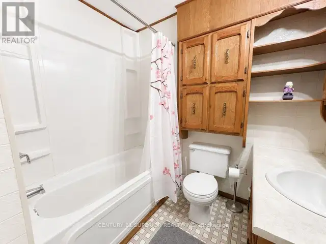 119 HWY 582 Thunder Bay Remote Area (TB-91), Ontario in Houses for Sale in Thunder Bay - Image 31