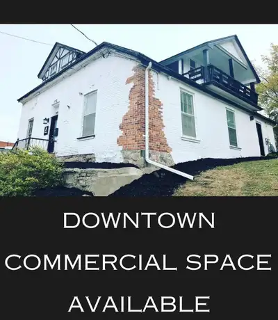 Are you looking for a commercial unit with four offices, boardroom and kitchenette in Downtown Peter...